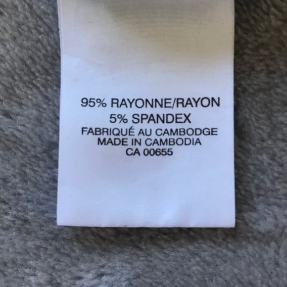 🌷Smart Set Tank Top - Picture 3 of 3